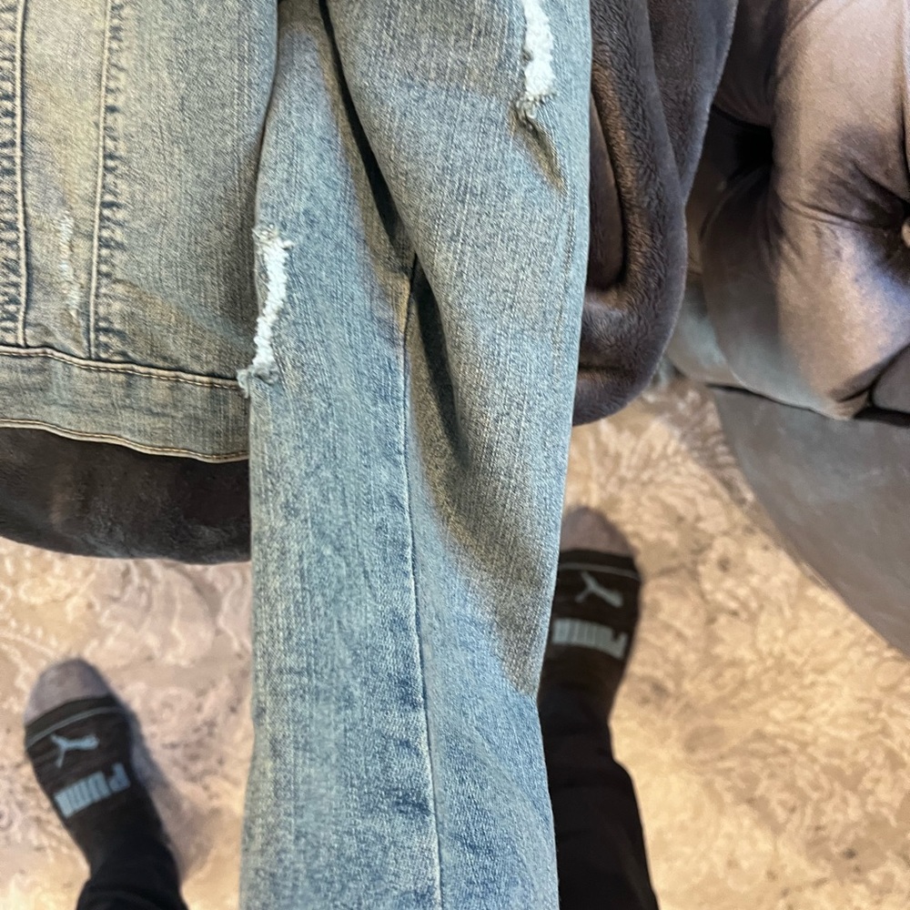 Denim jacket - Picture 4 of 5